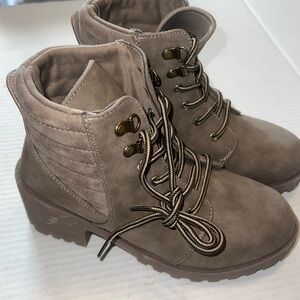 Womens Ankle Boots Lug Lace Up Booties Casual‎ Comfortable Taupe Neutral